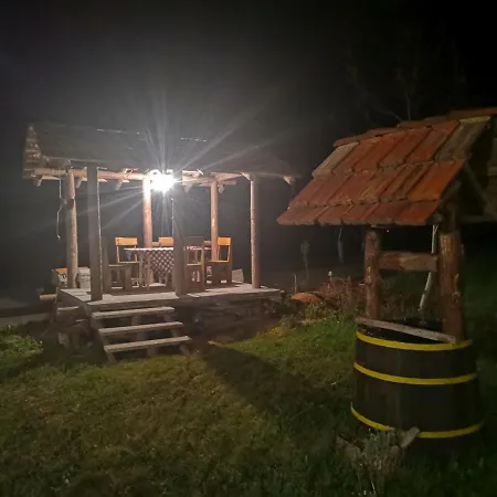 Pensión Etno Angela 3*